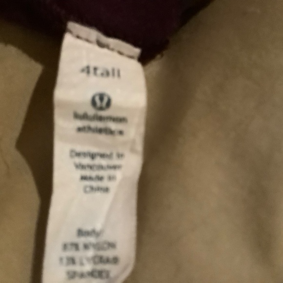 Lululemon - Picture 4 of 4